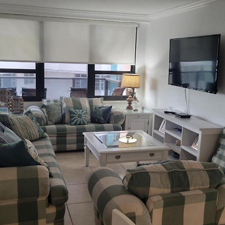 2 Bedroom 2 Bath Beachfront Condo On Miami Beach Millionaire Row Eksteriør bilde