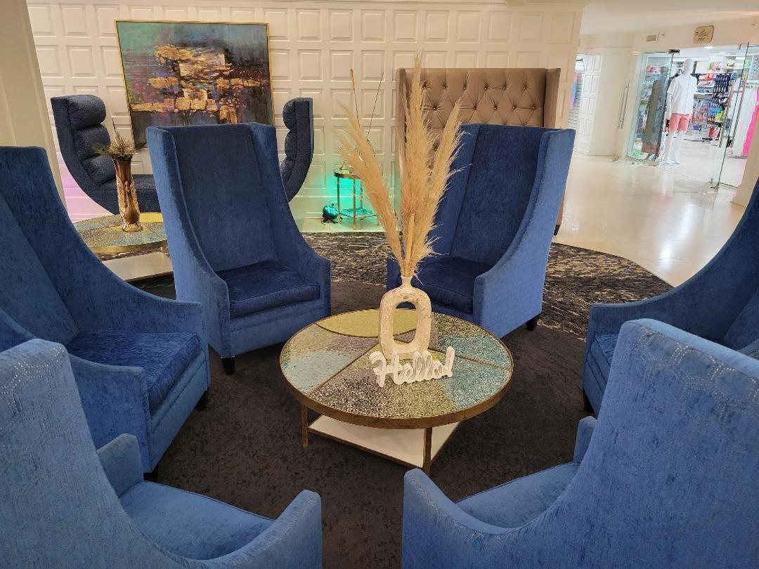 2 Bedroom 2 Bath Beachfront Condo On Miami Beach Millionaire Row Eksteriør bilde