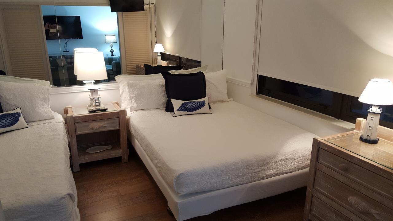 2 Bedroom 2 Bath Beachfront Condo On Miami Beach Millionaire Row Eksteriør bilde
