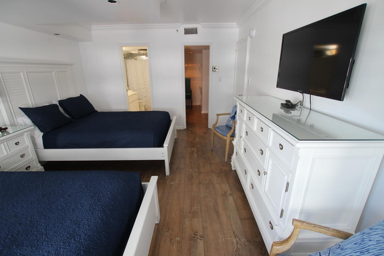 2 Bedroom 2 Bath Beachfront Condo On Miami Beach Millionaire Row Eksteriør bilde